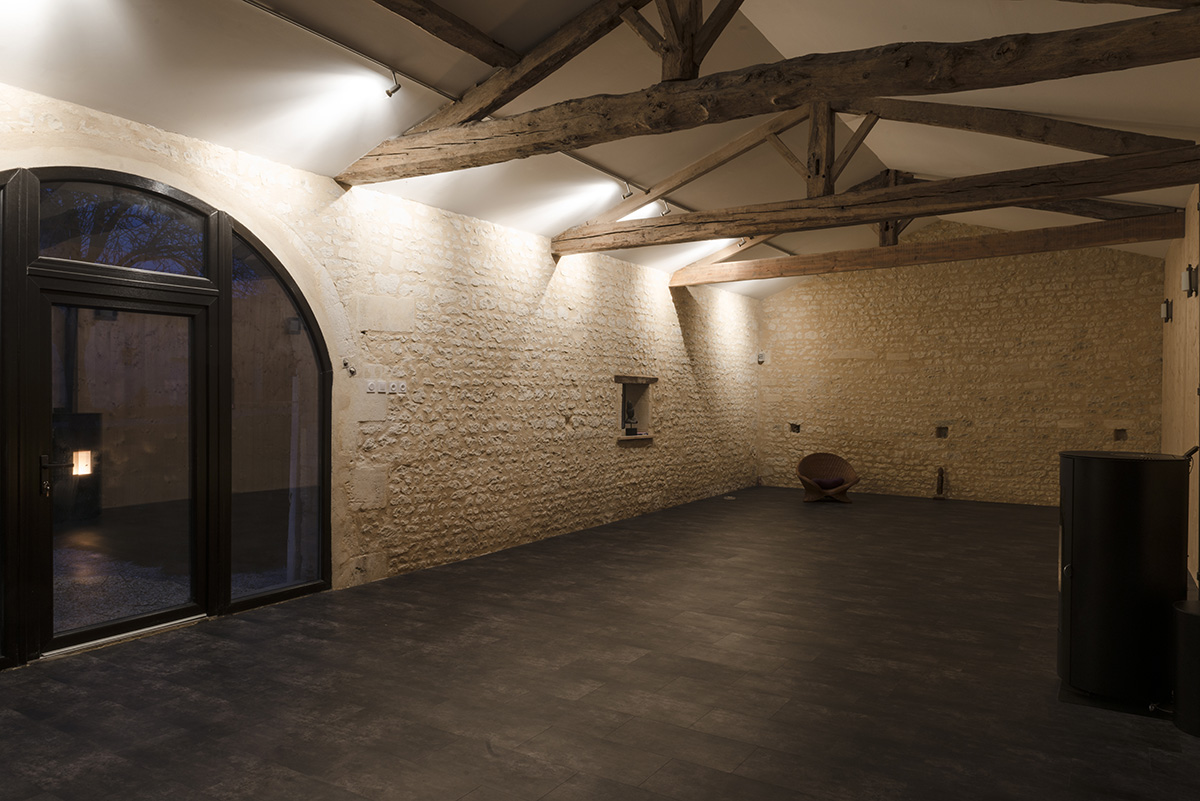 Salle de yoga à Louer en Charente